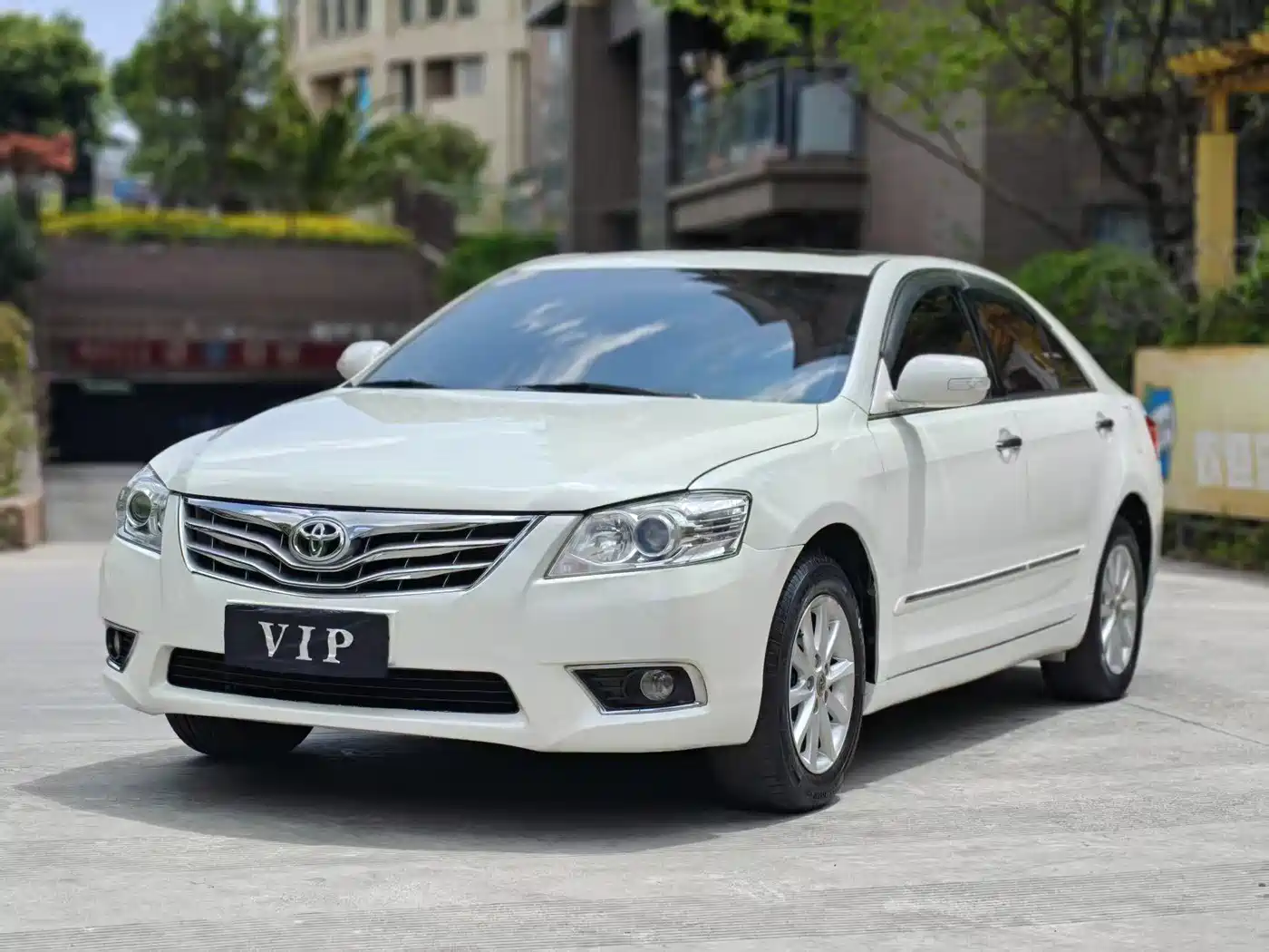 Toyota Camry 2013 200G Classic Luxury Edition