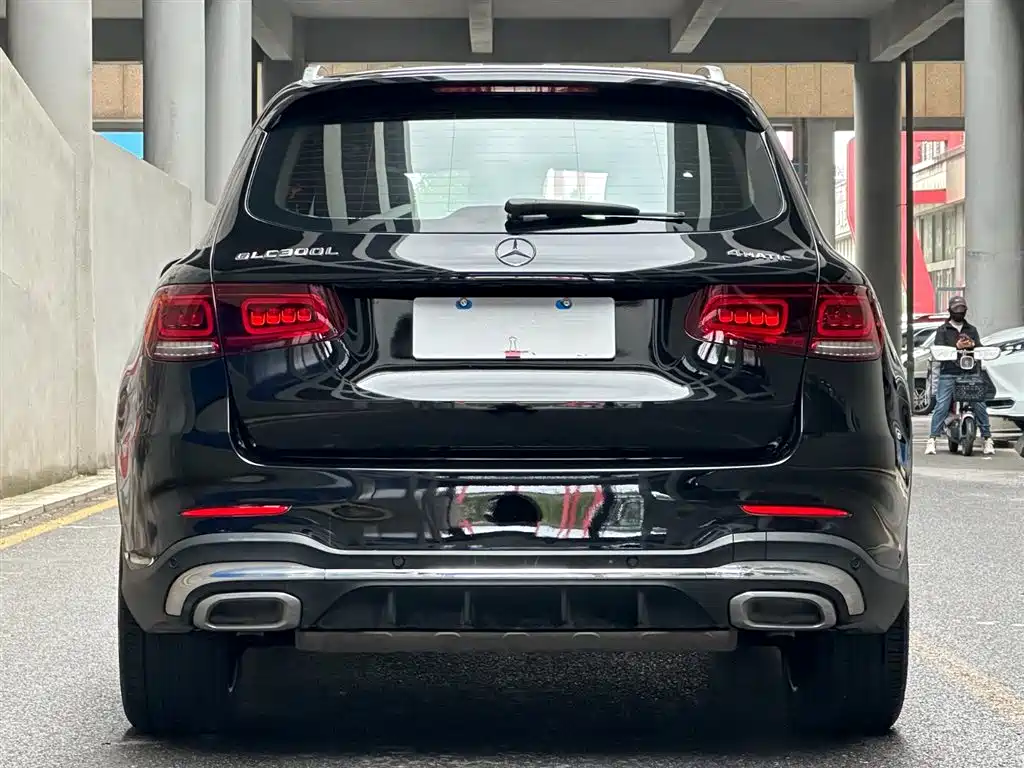 Mercedes-Benz GLC 2022 Facelift GLC 300 L 4MATIC Dynamic фото 4