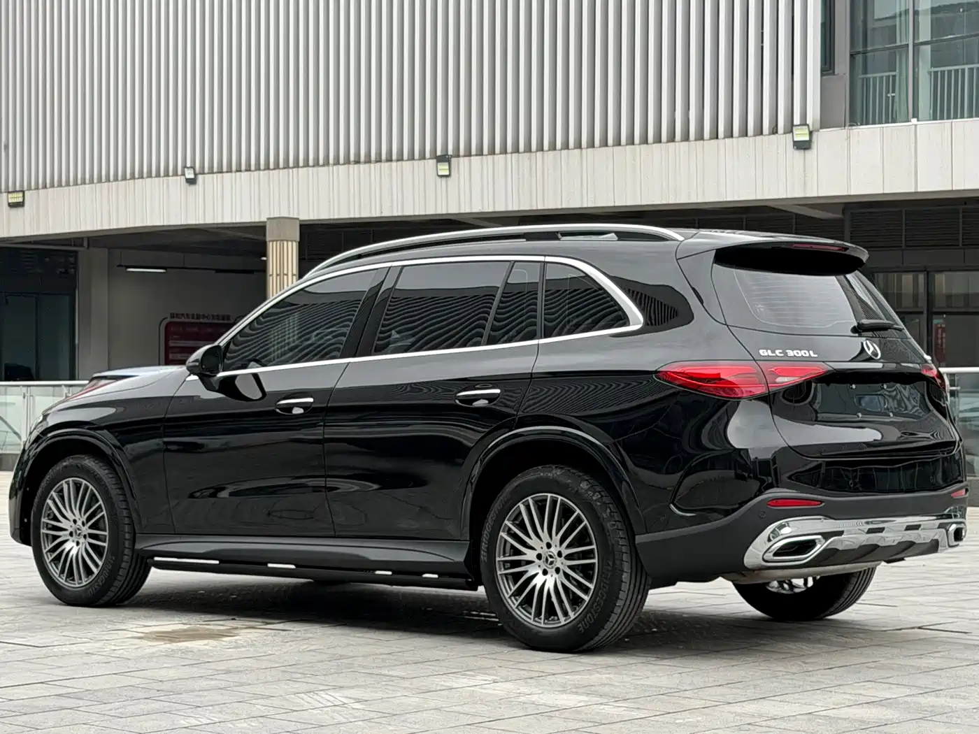 Mercedes-Benz GLC 2026 2026 GLC 300 L 4MATIC Sport 5-Seater