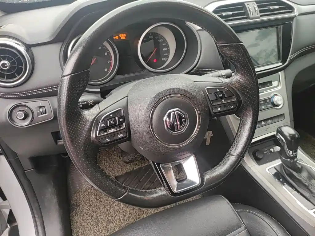 MG Roewe RX5 2017 2017 20T Automatic Luxury Edition