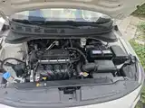 Фото 11 - Hyundai Elantra