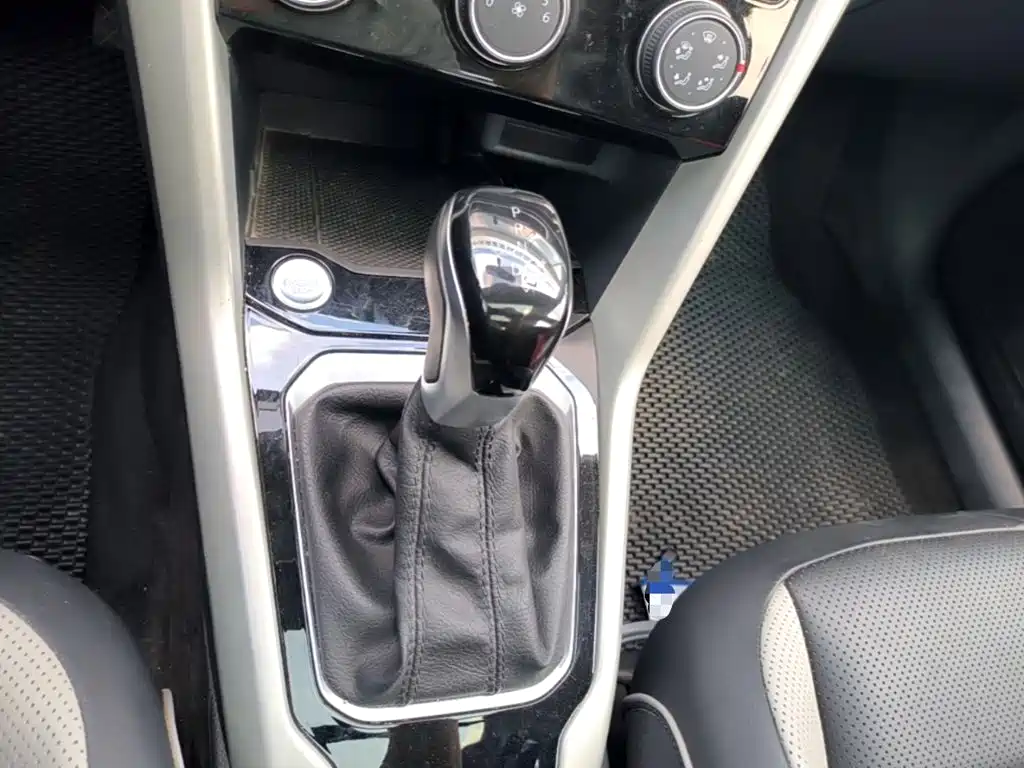 Volkswagen T-Roc, миниатюра 14