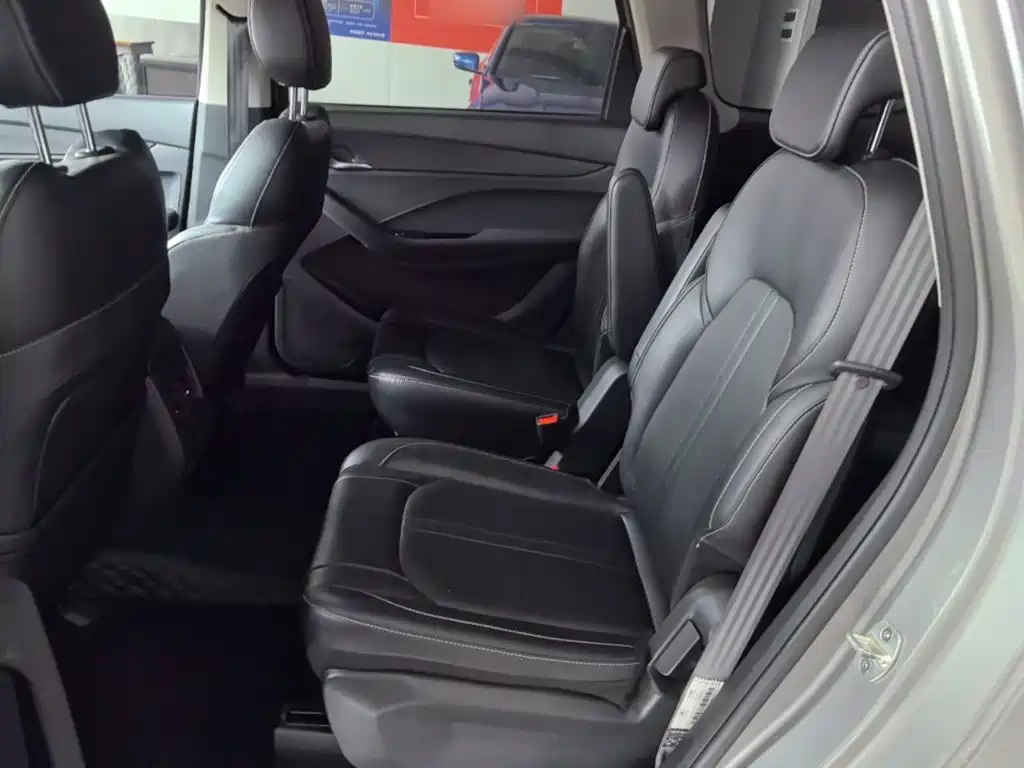 Baojun 360 2019 2018 1.5L Automatic Elite (China V)