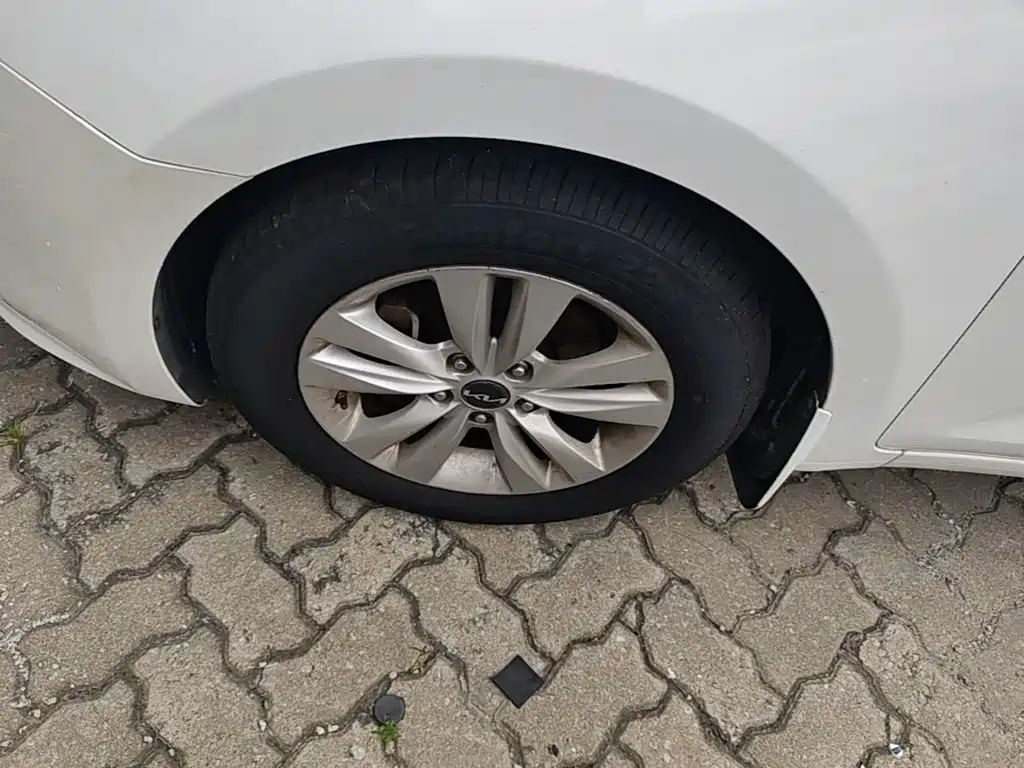 Фото 23 - Kia K4