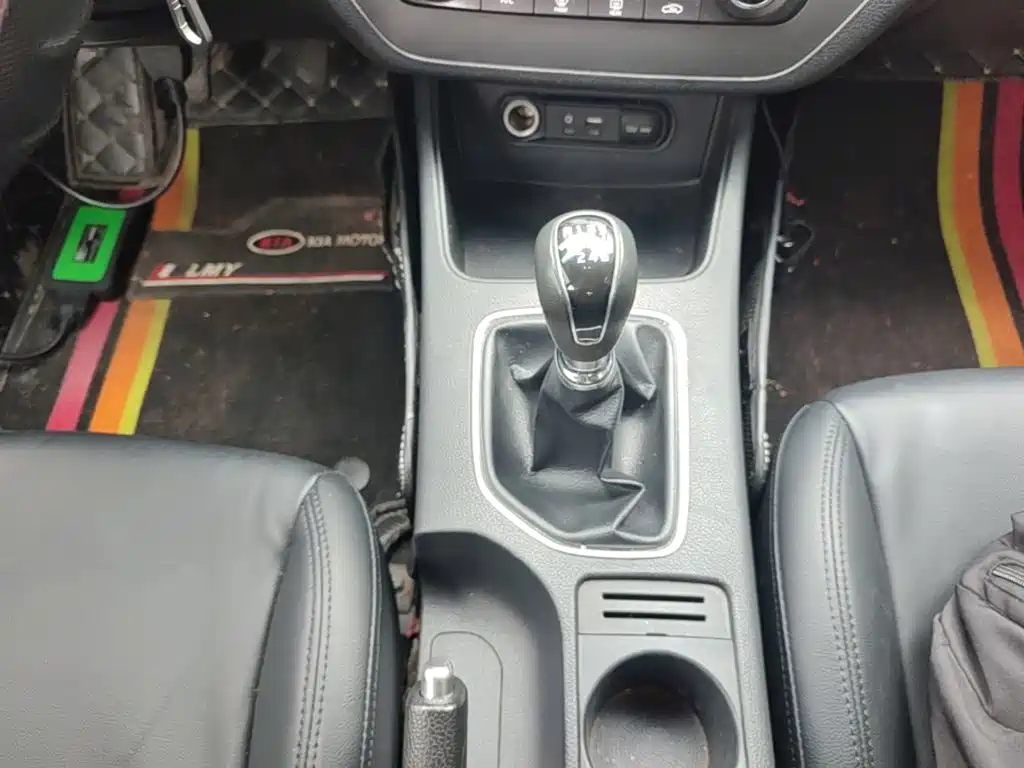 Фото 14 - Kia K4