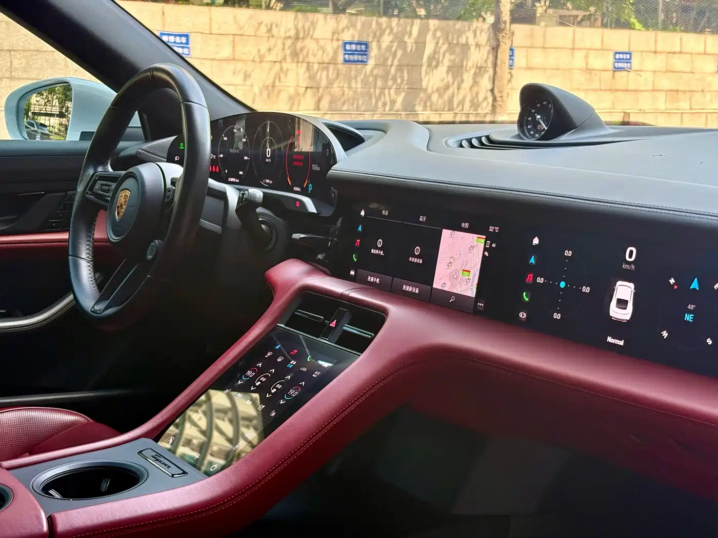 Porsche Taycan 2021 2020 Taycan