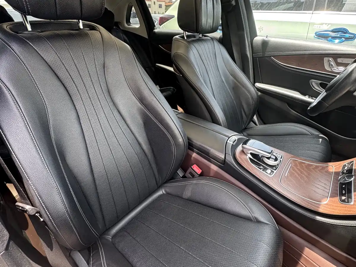Mercedes-Benz E-Class 2016 E 300 L Fashion Type фото 12