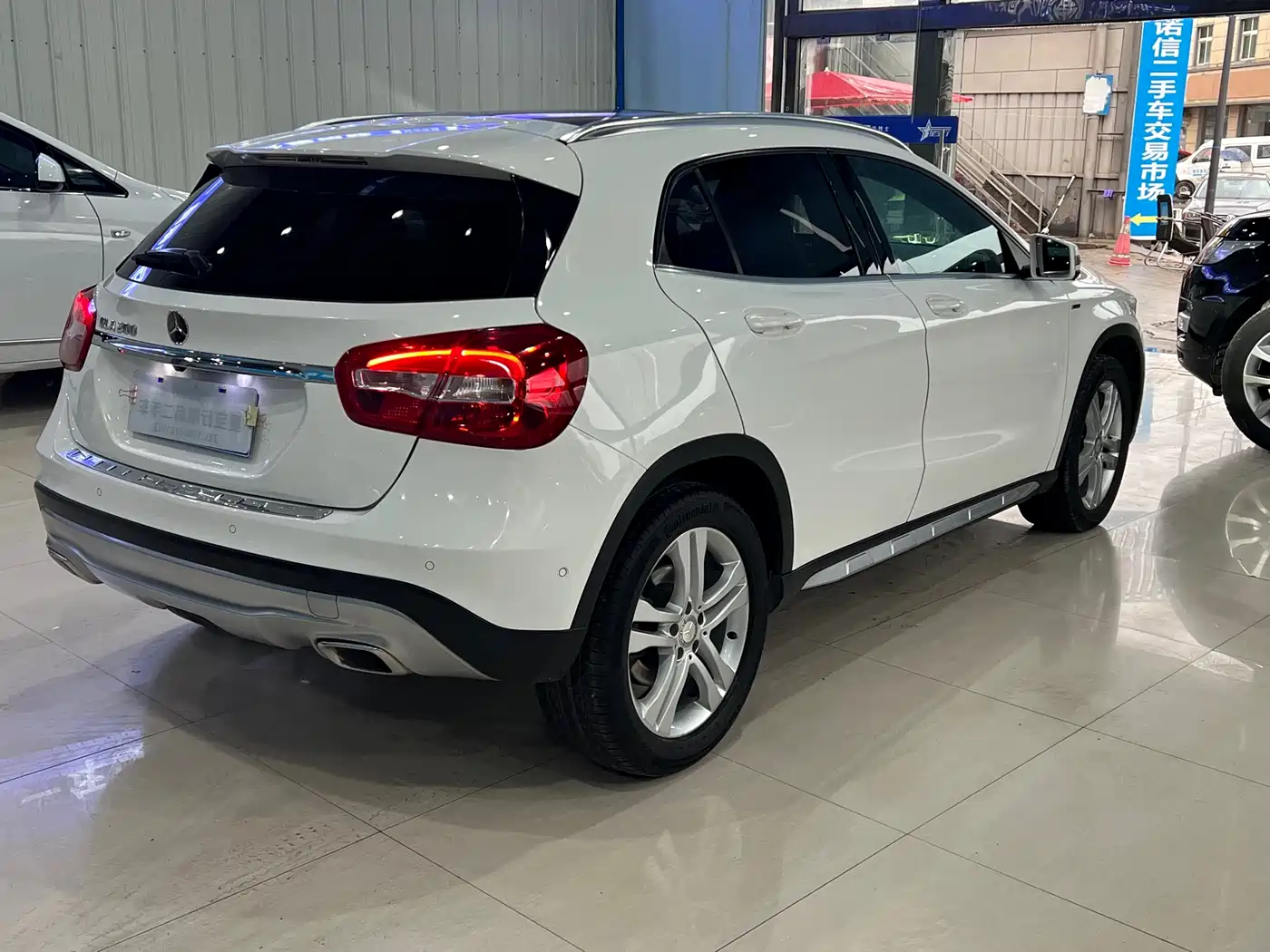 Mercedes-Benz GLA 2017 GLA 200 Dynamic фото 15