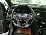 Фото 6 - Cadillac XT5
