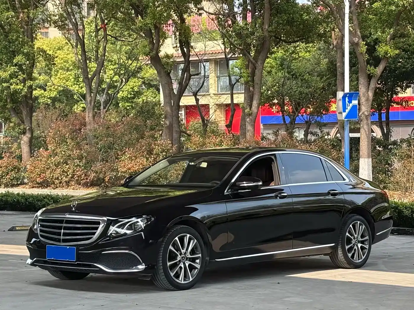 Mercedes-Benz E-Class 2019 E 200 L