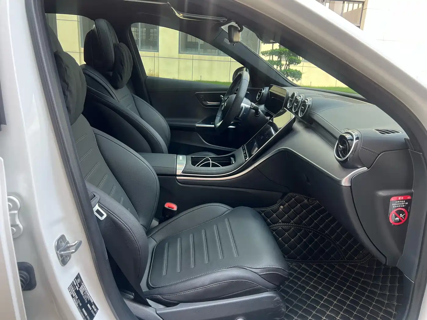 Mercedes-Benz C-Class 2024 Facelift C 200 L Sport фото 15