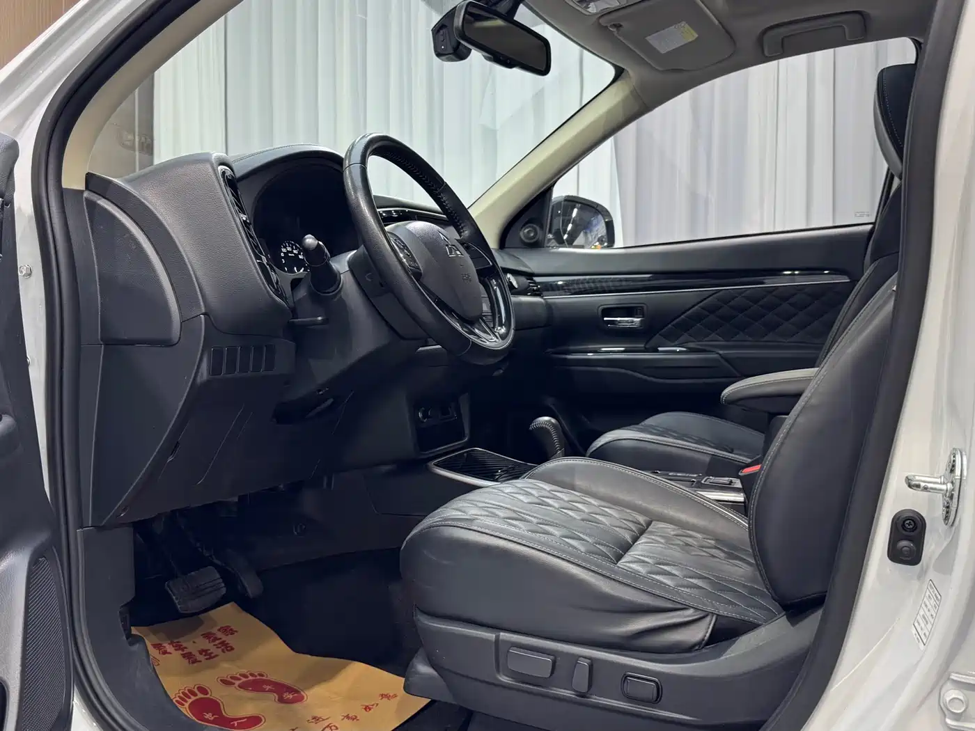 Mitsubishi Outlander 2021 2.0L FWD Comfort Edition 5-seater фото 9