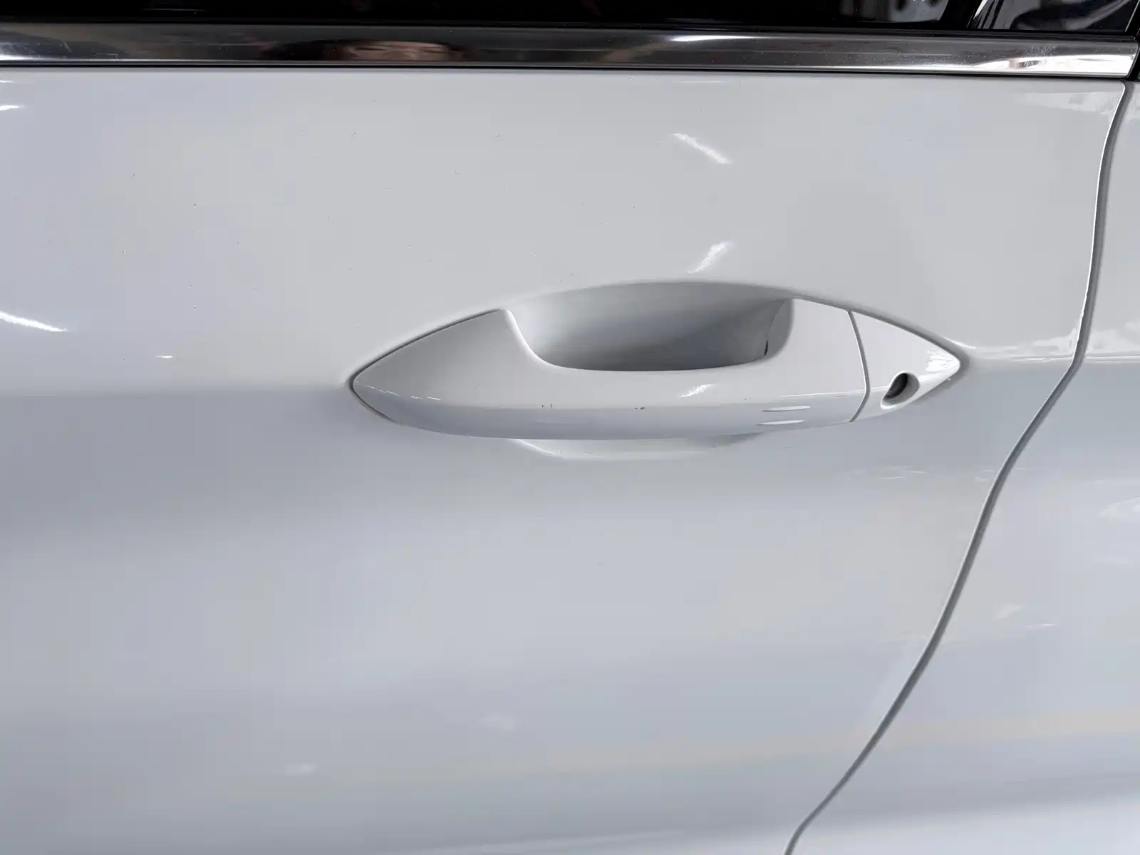 Фото 5 - Geely Coolray