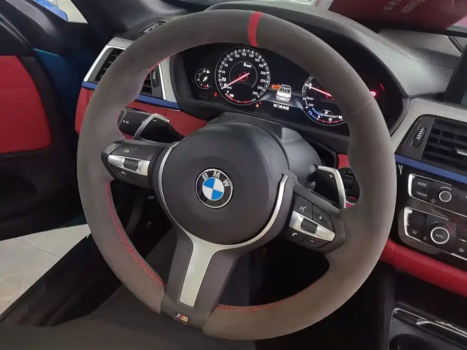 BMW 4 Series 2017 425i Convertible M Sport Package фото 15