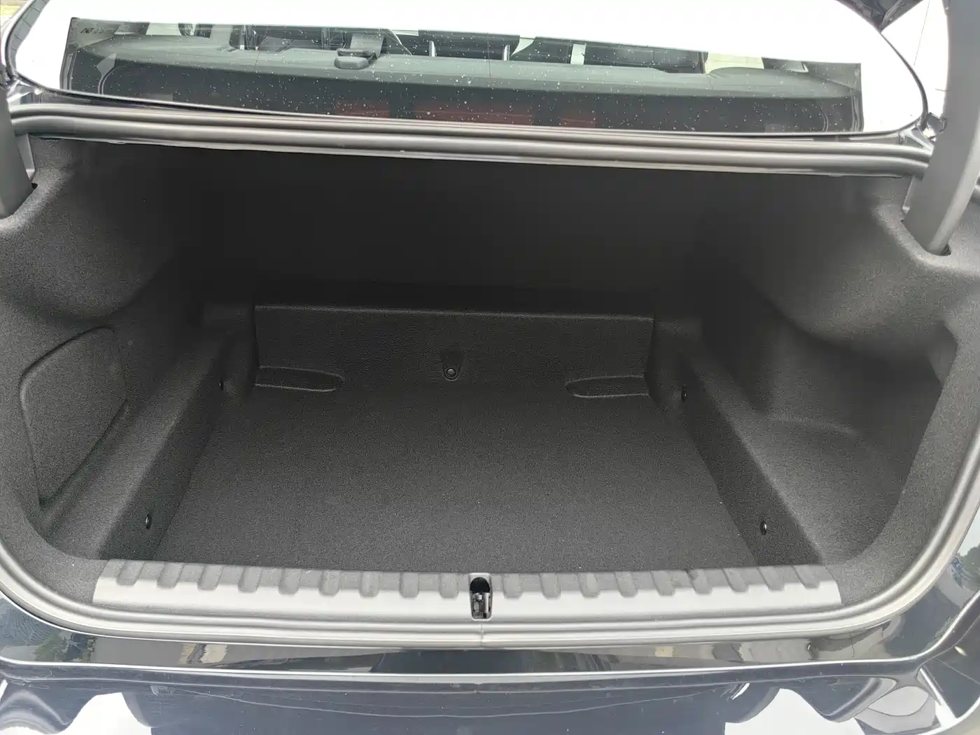 BMW 2 Series 2025 225L M Sport Moonlight Package фото 11