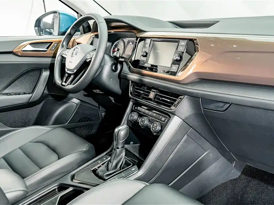 Volkswagen Tharu 2020 280TSI 2WD Comfort Edition China VI фото 17