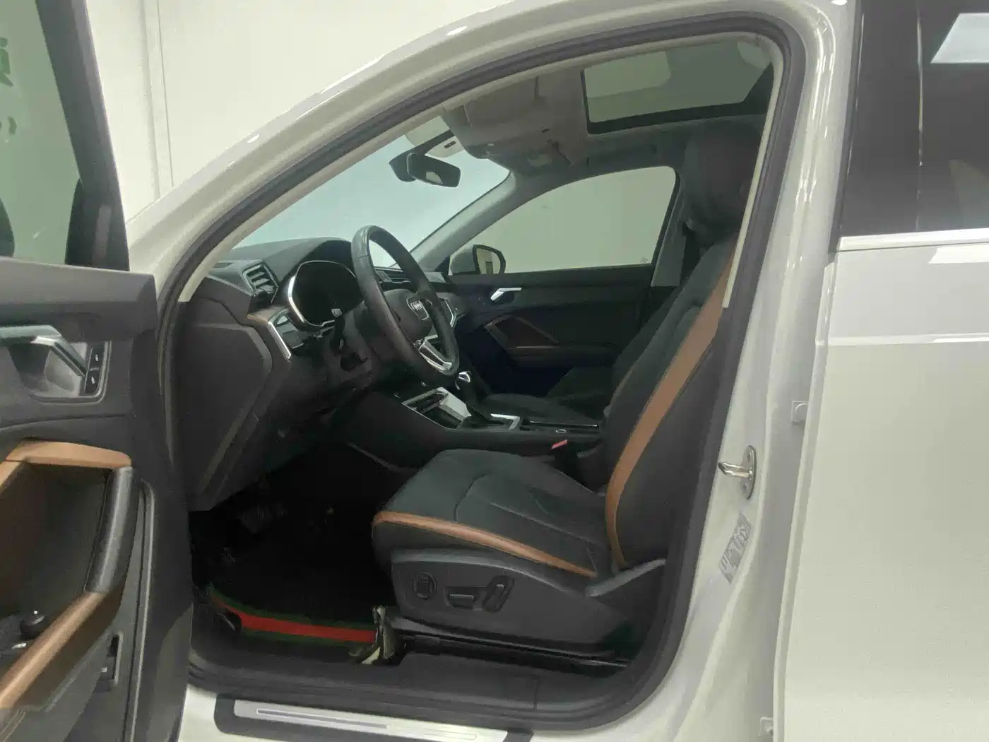 Audi Q3 2022 35 TFSI Fashion Elegance фото 7