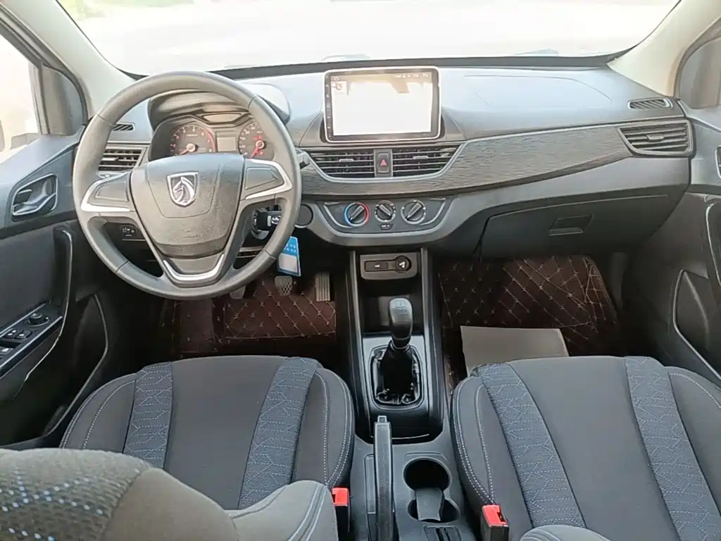 Baojun 310 2019 2016 1.2L Manual Comfort Model