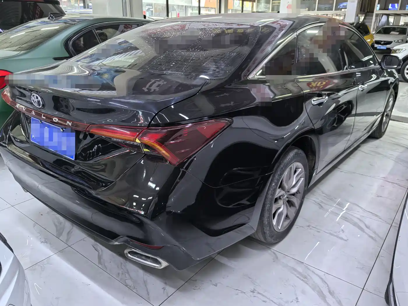 Toyota Avalon 2022 2.0L Luxury Edition фото 6