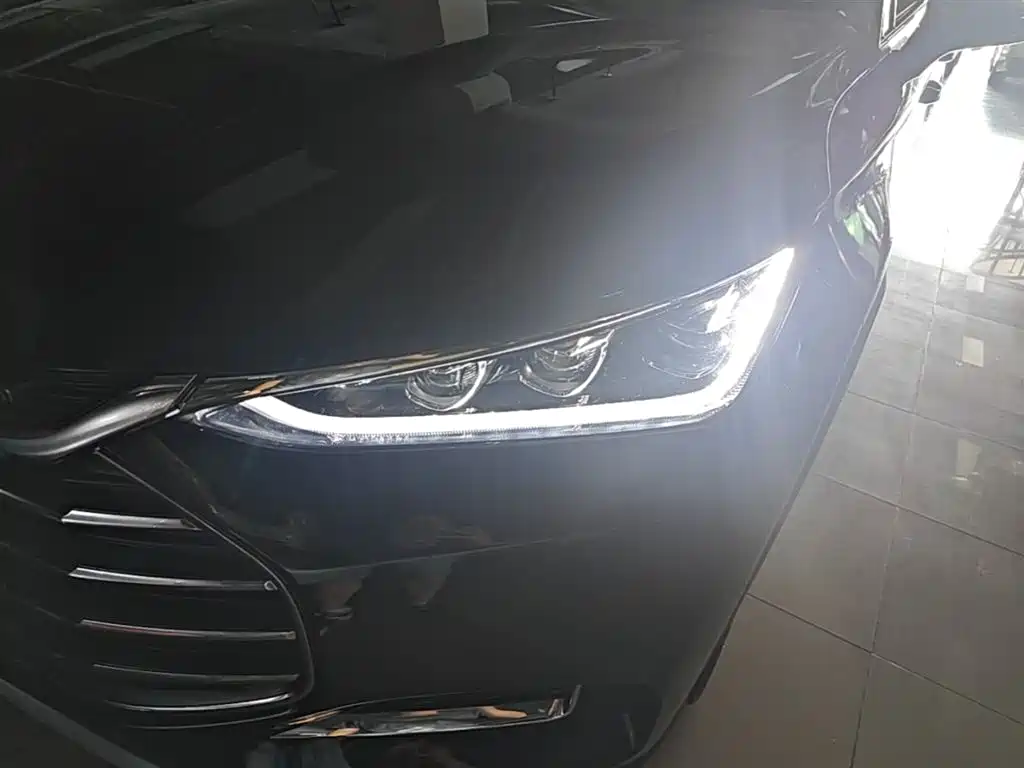 BYD Tang 2019 2.0T Automatic Smart Connect Honor 7-seater China VI фото 24