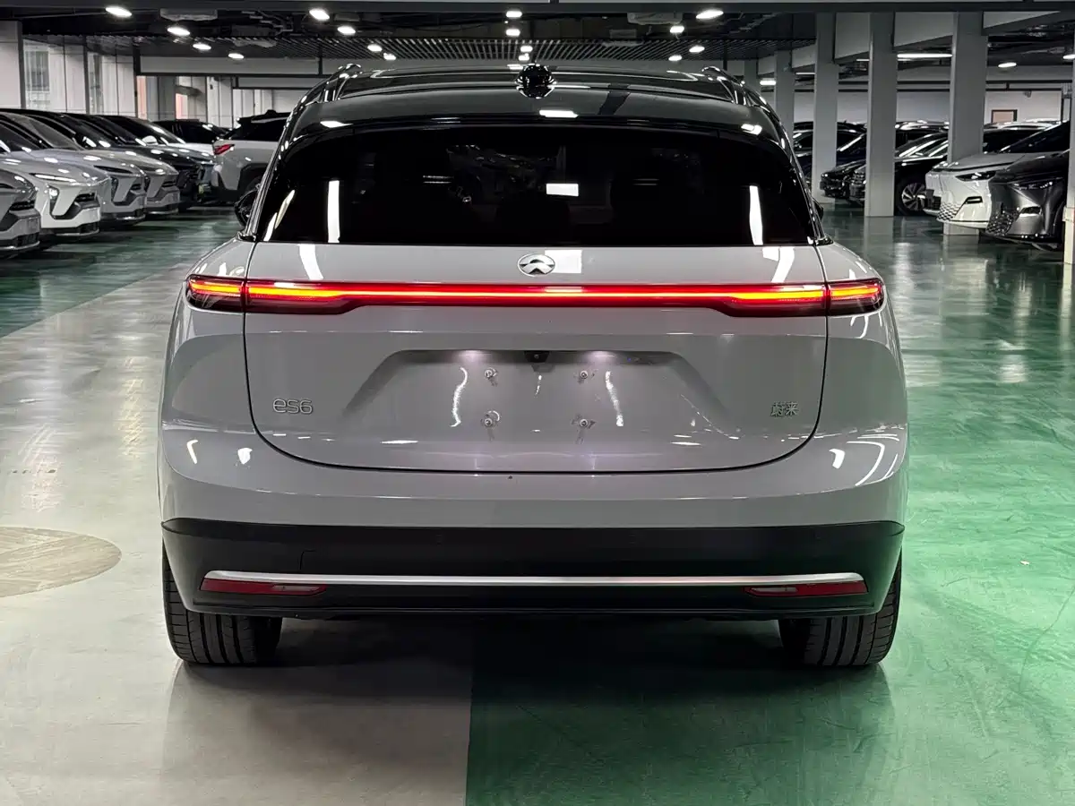 NIO NIO ES6