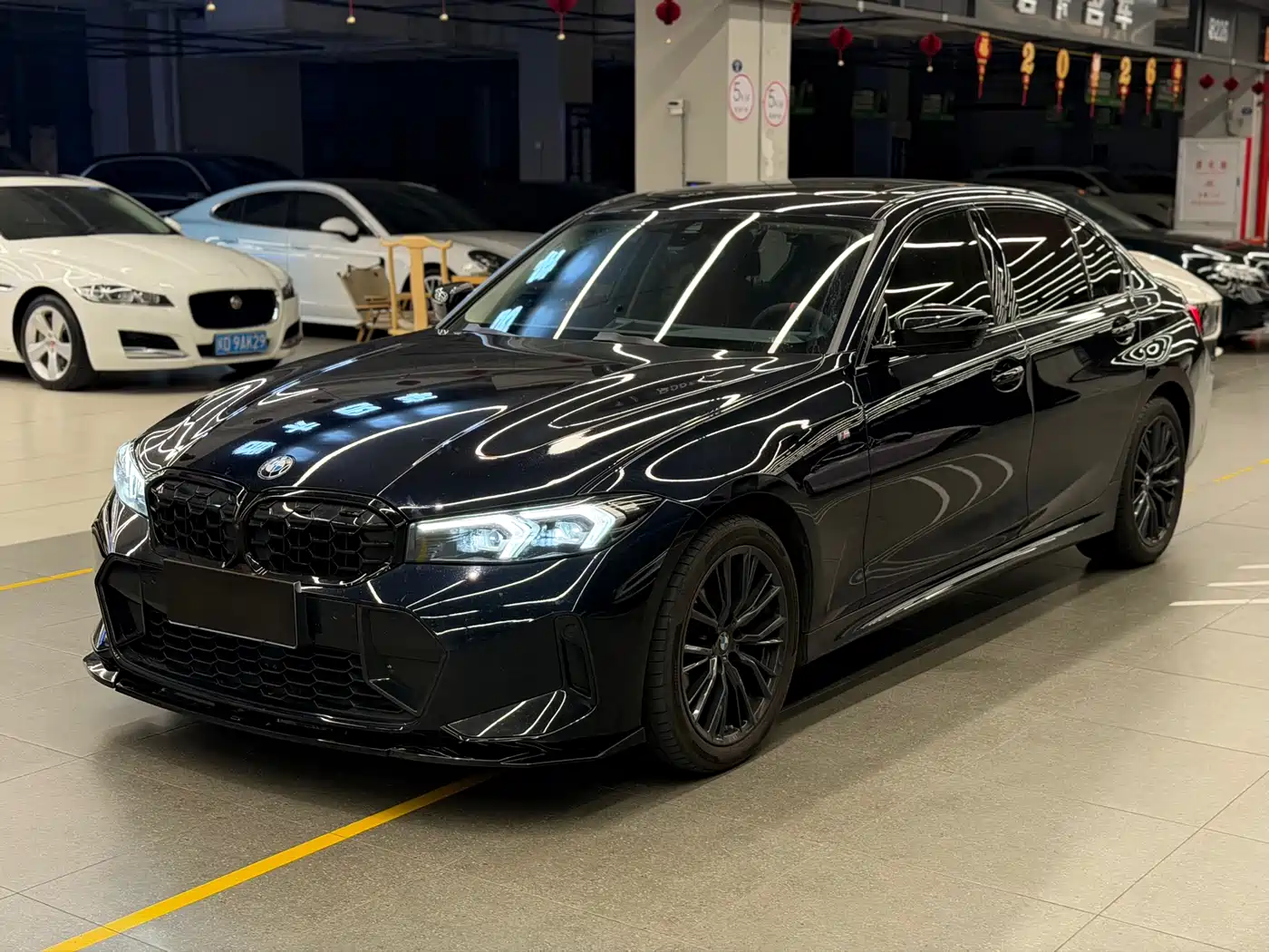 BMW 3 Series 2023 325Li M Sport Black Night Package