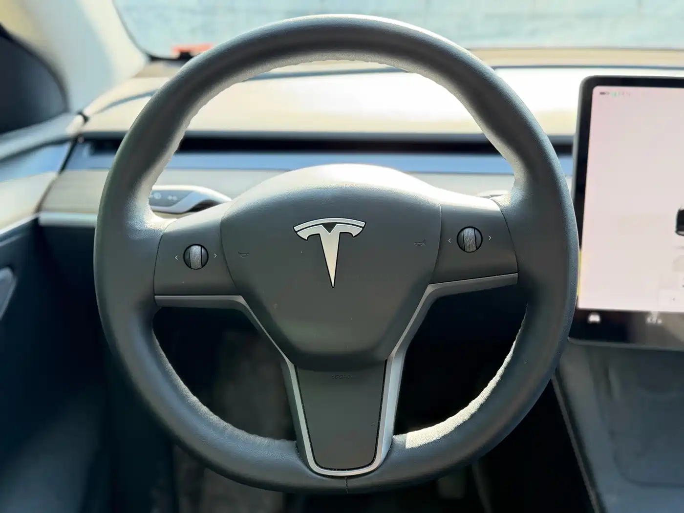 Tesla Model Y 2022 Facelift Rear-Wheel Drive Version фото 9