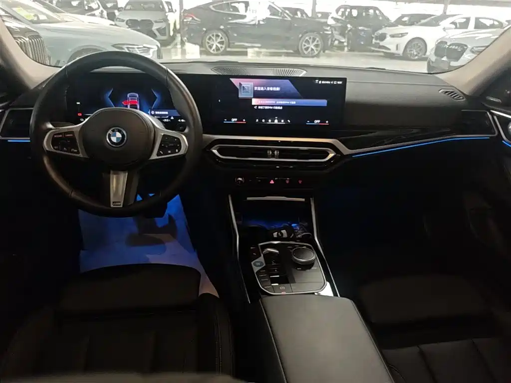 BMW i4 2023 eDrive35 фото 15