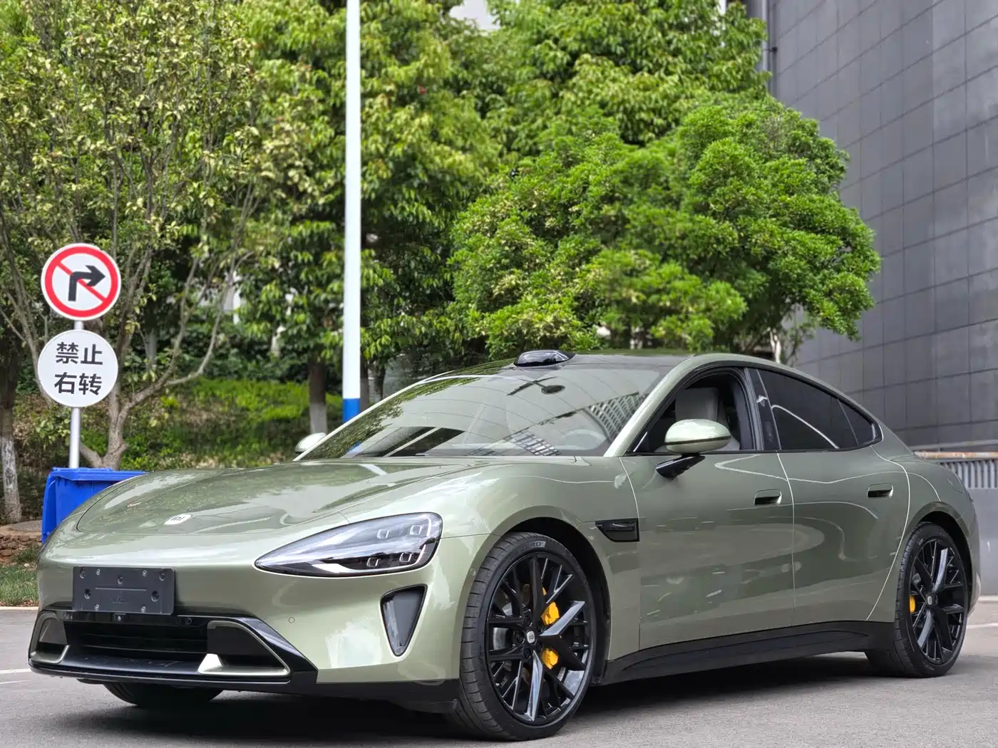 XIAOMI CAR XIAOMI SU7