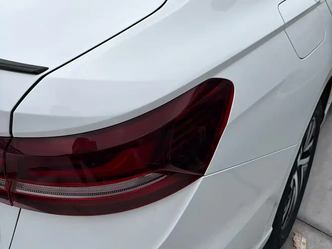 Volkswagen Lavida 2023 Model 300TSI DSG Starlight Leading Edition фото 6