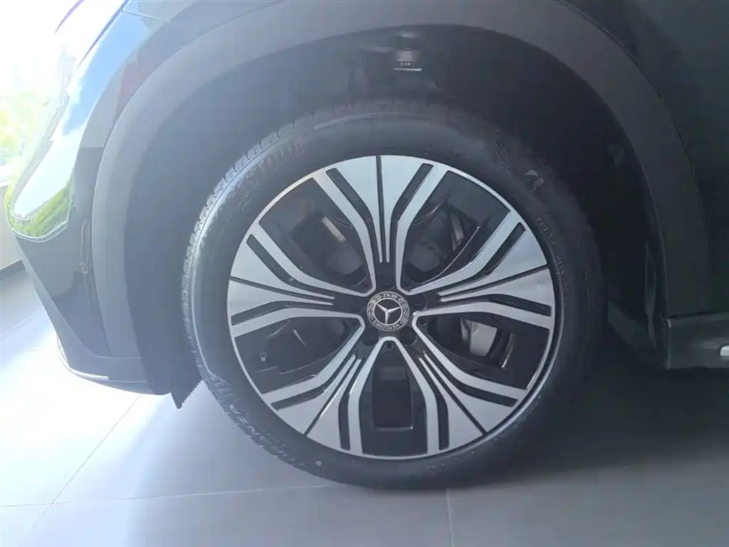 Mercedes-Benz EQE SUV 2024 500 4MATIC Pioneer Edition фото 23