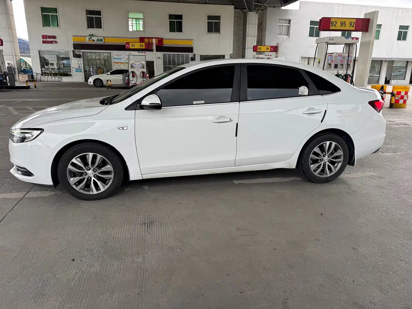 Фото 11 - Buick Excelle