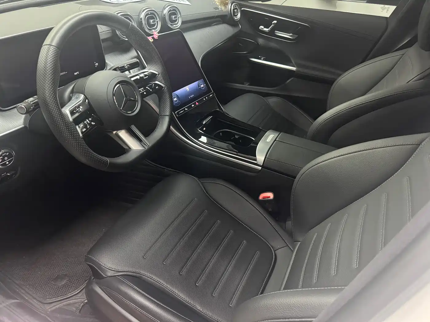Mercedes-Benz C-Class 2024 C 260 L Sport фото 5