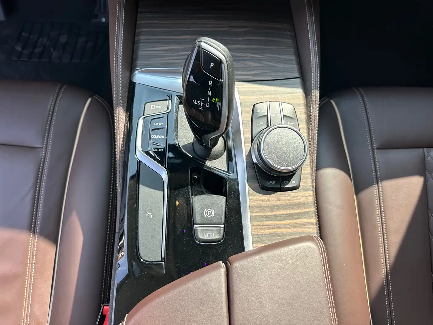 BMW 5 Series 2020 530Li Leading Luxury Package фото 21