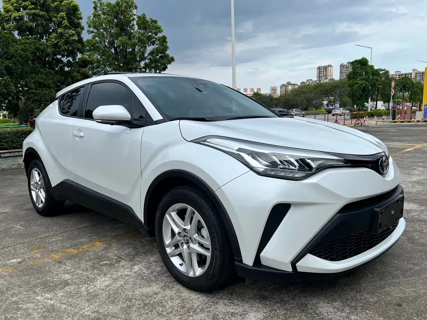 2023 Toyota C-HR