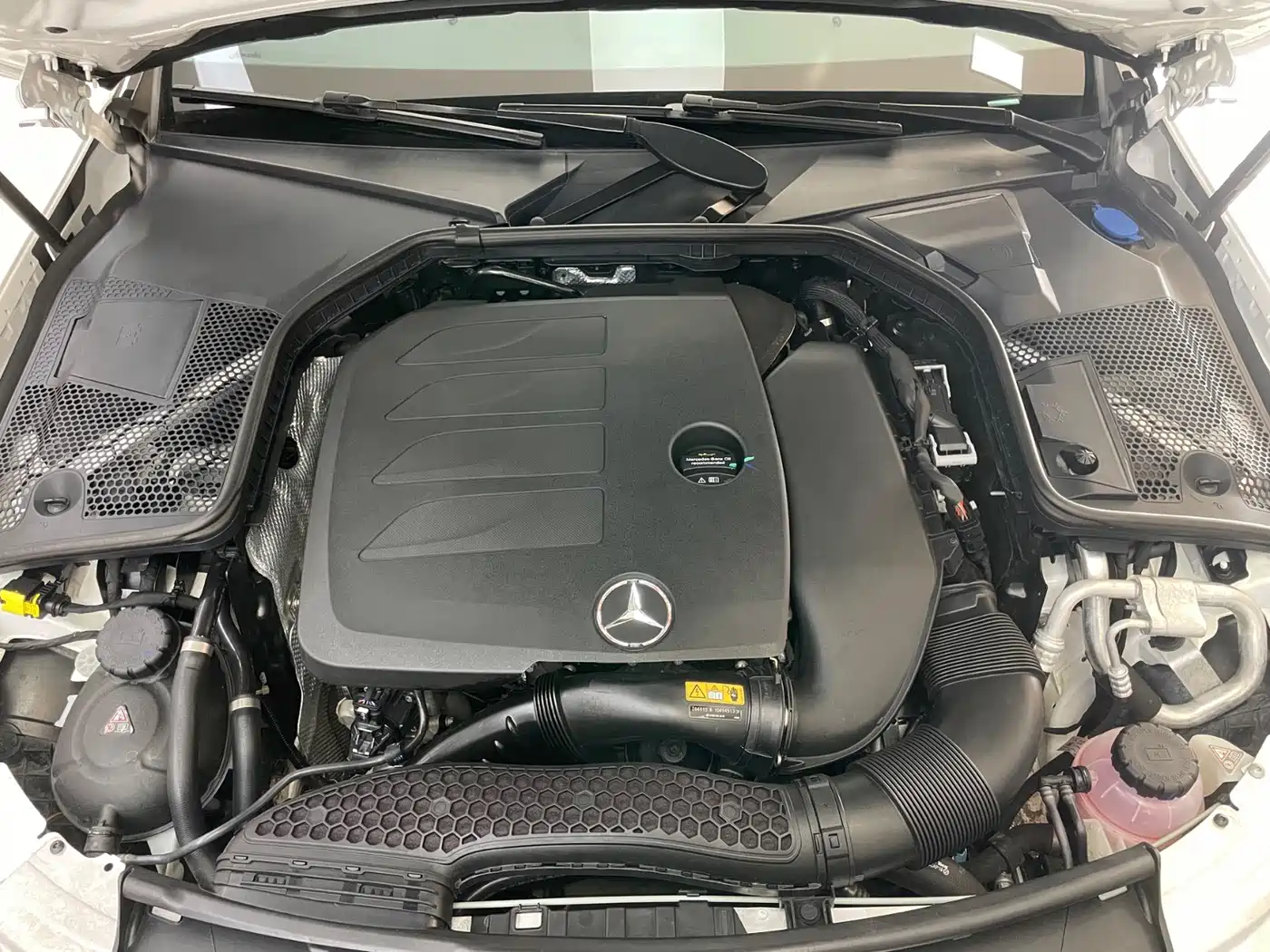 Mercedes-Benz C-Class 2020 Facelift C 260 L Sport фото 55