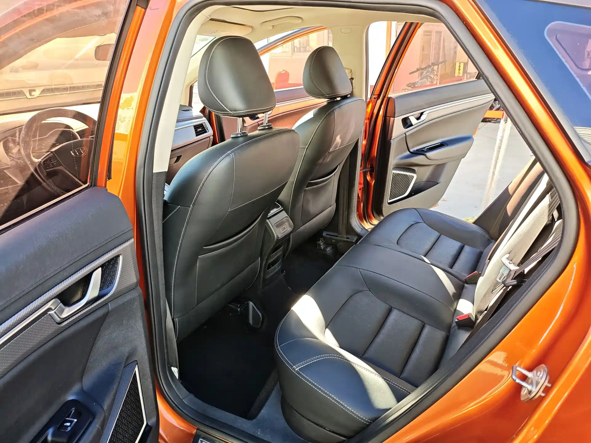 Photo 9 - Geely Emgrand GS