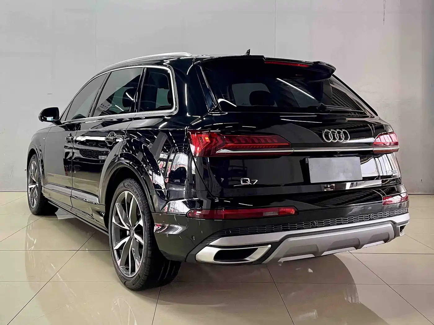 Audi Q7 2022 55 TFSI quattro S line Sport фото 6