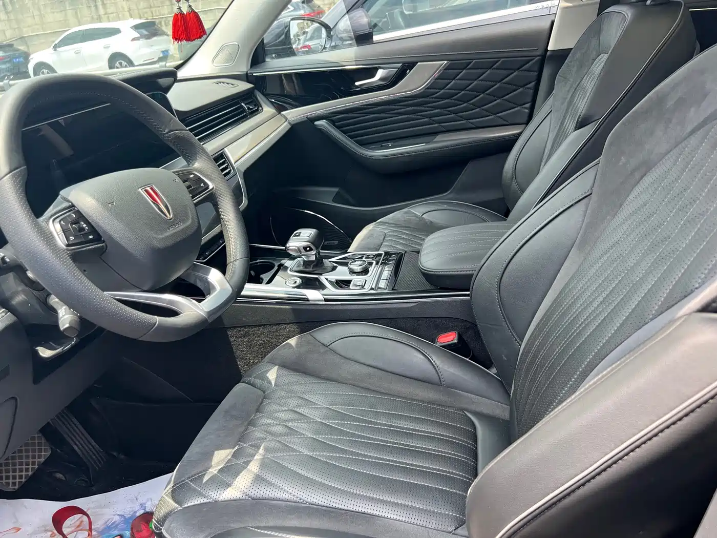 Hongqi HS5 2019 2019 2.0T Smart Connect Enjoy Edition