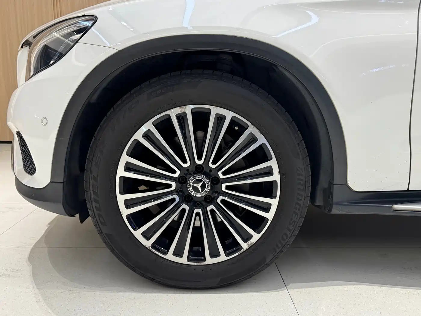 Mercedes-Benz GLC 2019 Model GLC 200 L 4MATIC фото 19