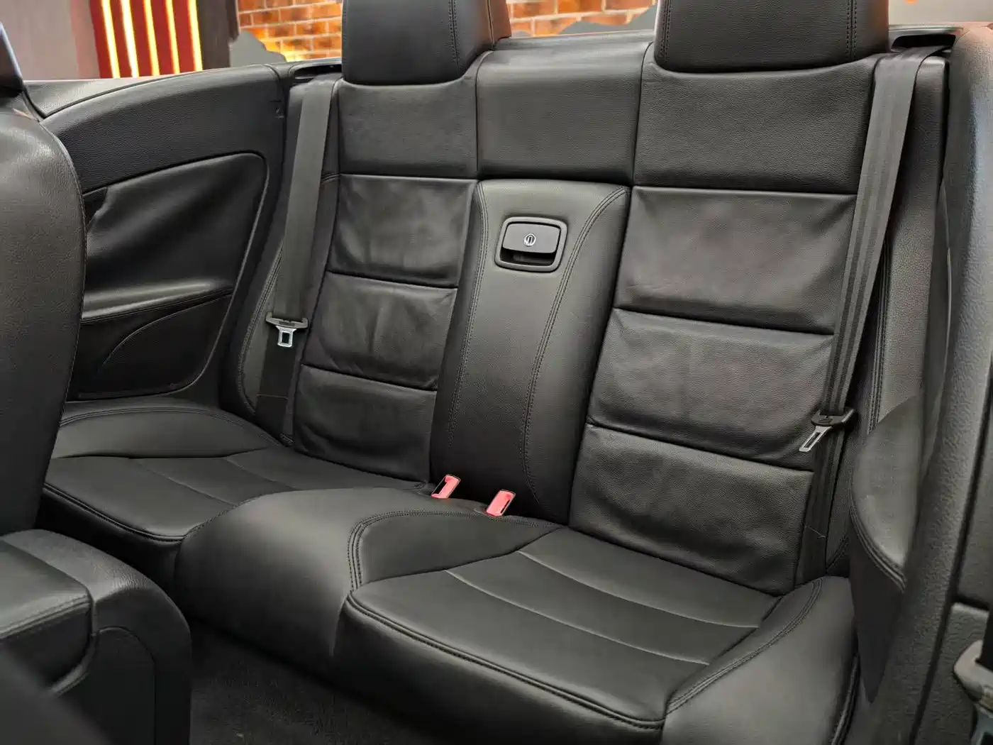 Volkswagen Eos 2010 2.0TSI DSG Luxury фото 26