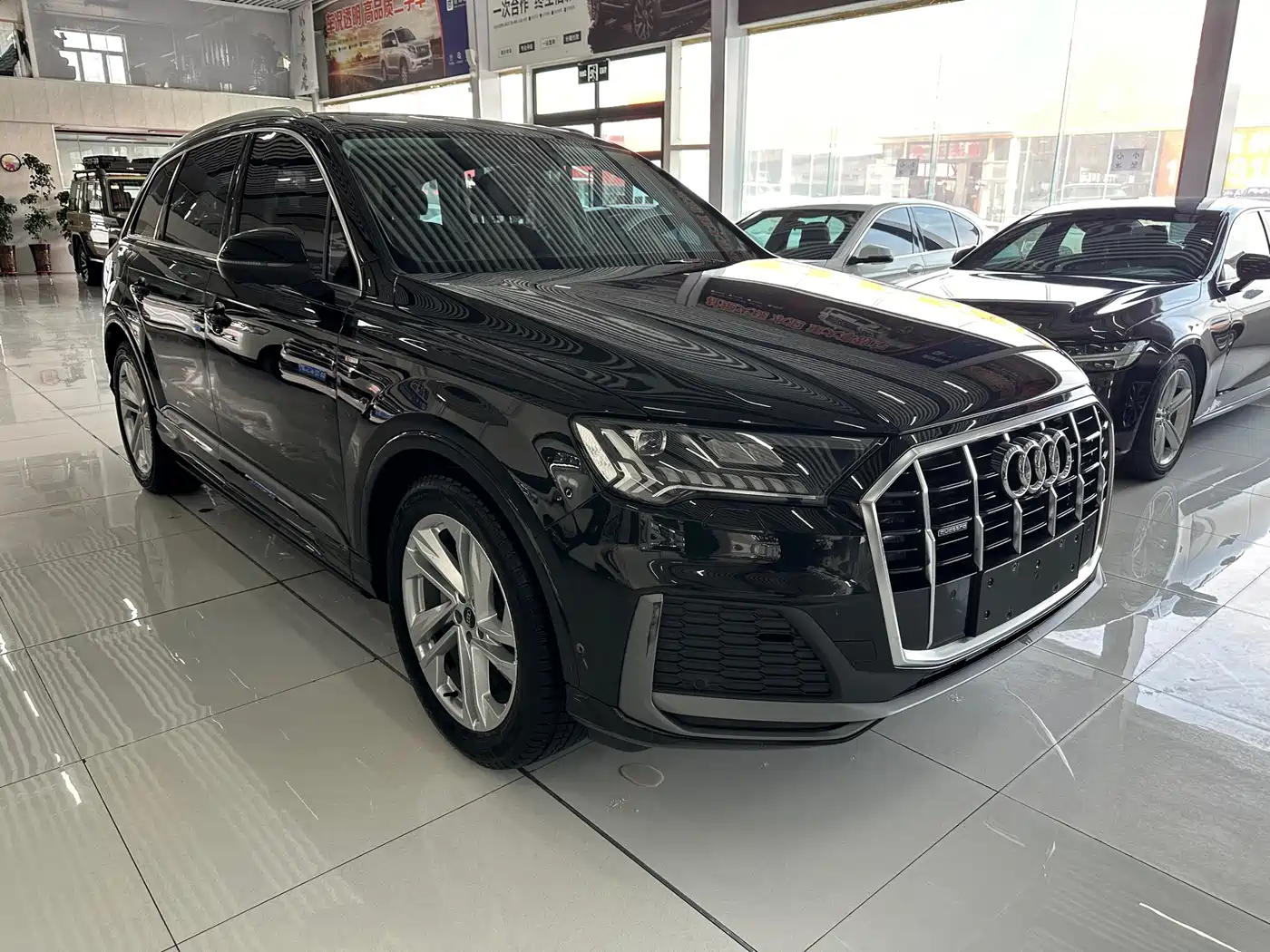 AUDI Q7