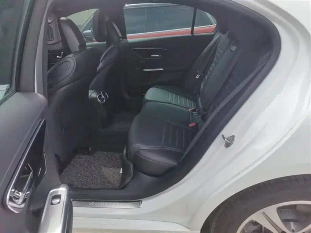 Mercedes-Benz C-Class 2022 C 200 L Sport Version фото 17
