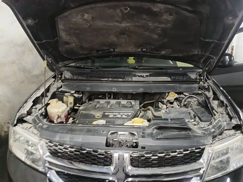 Dodge Journey 2014 2013 Model 2.4L 2WD Premium Edition