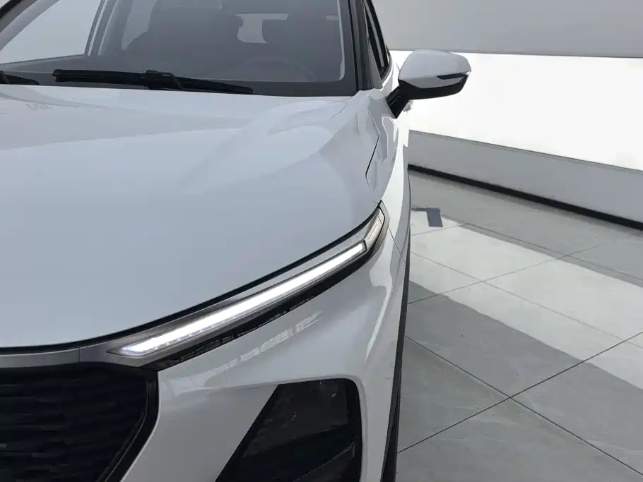 2021 Baojun RS-3
