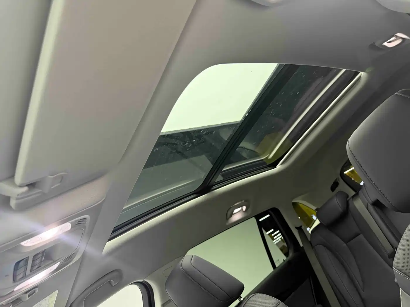 Buick Envision Plus 2026 Envision Plus 28T FWD Base фото 5
