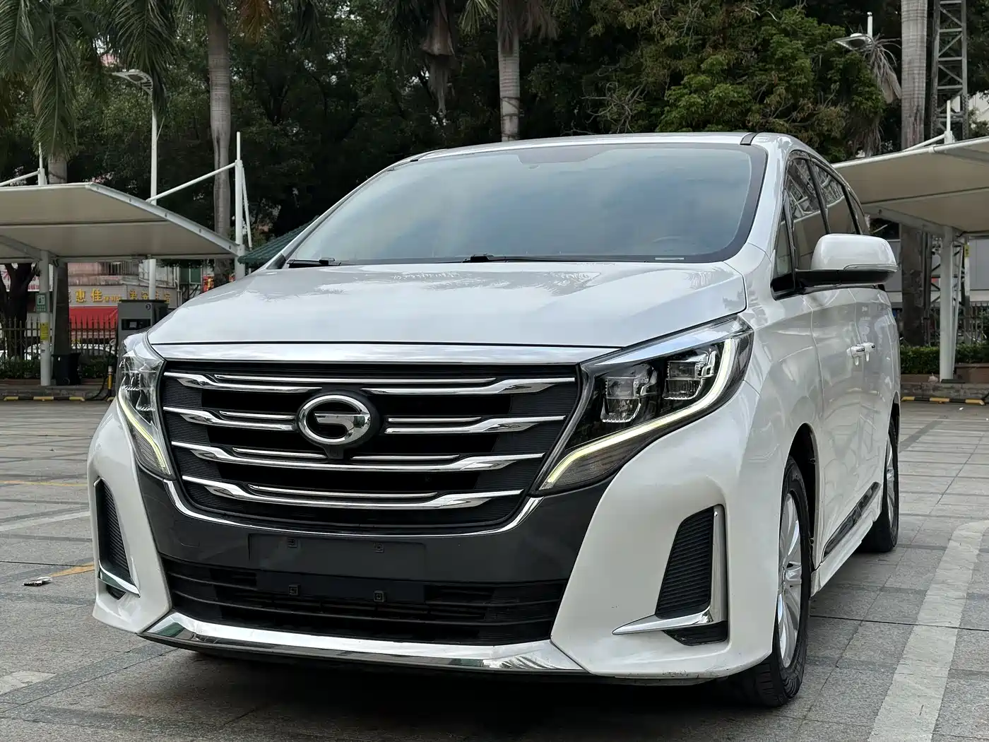 GAC Trumpchi Trumpchi M8 2020 Pilot 390T Premium Edition