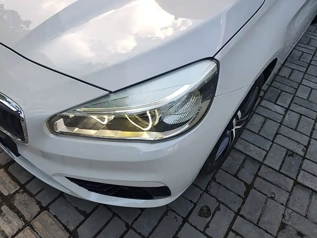 BMW 2 Series Tourer (Import) 2015 2015 218i Sport Design Package