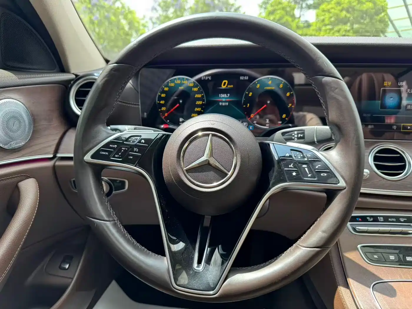 Mercedes-Benz E-Class 2021 E 300 L Fashion фото 10
