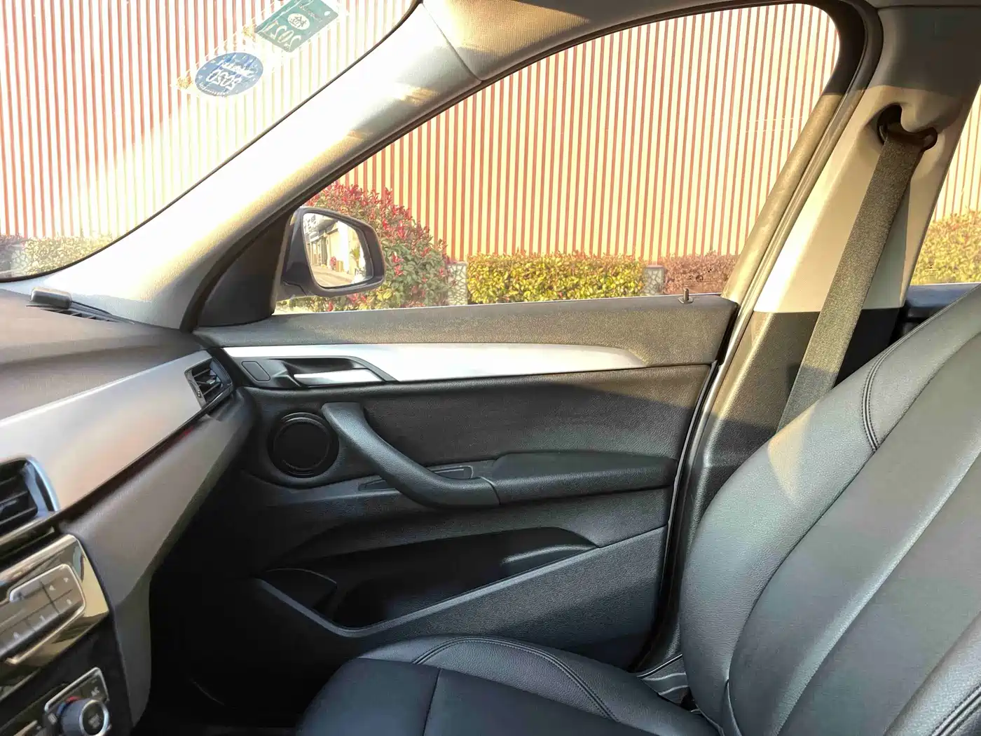 BMW X1 2019 sDrive20Li Leading Model фото 18